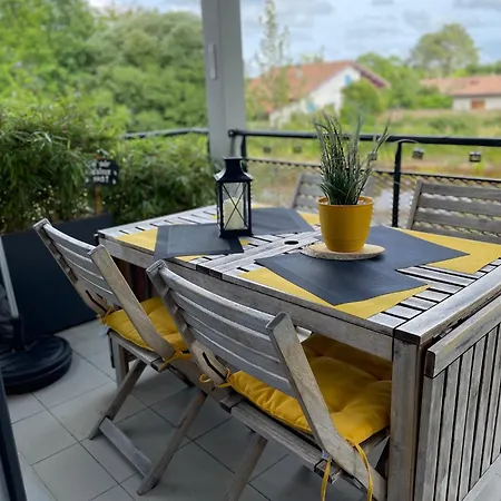 Petit Bijou 24 P Ideally Located * La Teste-de-Buch