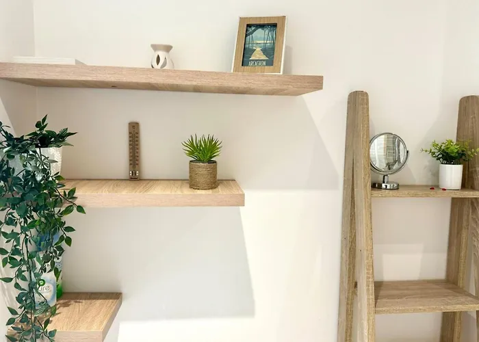 Petit Bijou 24 P Ideally Located * La Teste-de-Buch